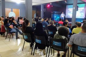 Veja mais sobre a Palavra Viva Church Rio Vermelho